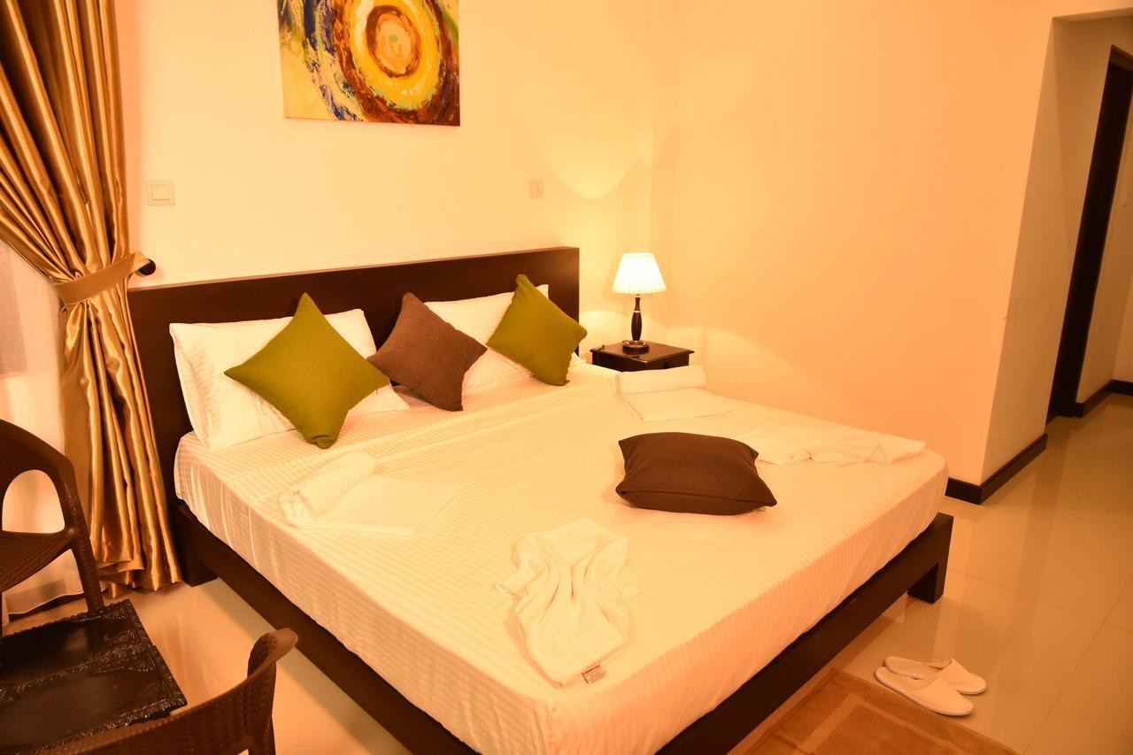 Lochana Beach Hotel Ettukala Exteriér fotografie